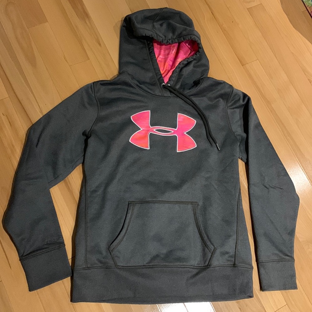 VEUC Women’s Pink & Grey Under Armour Hoodie - Cold Gear - size M